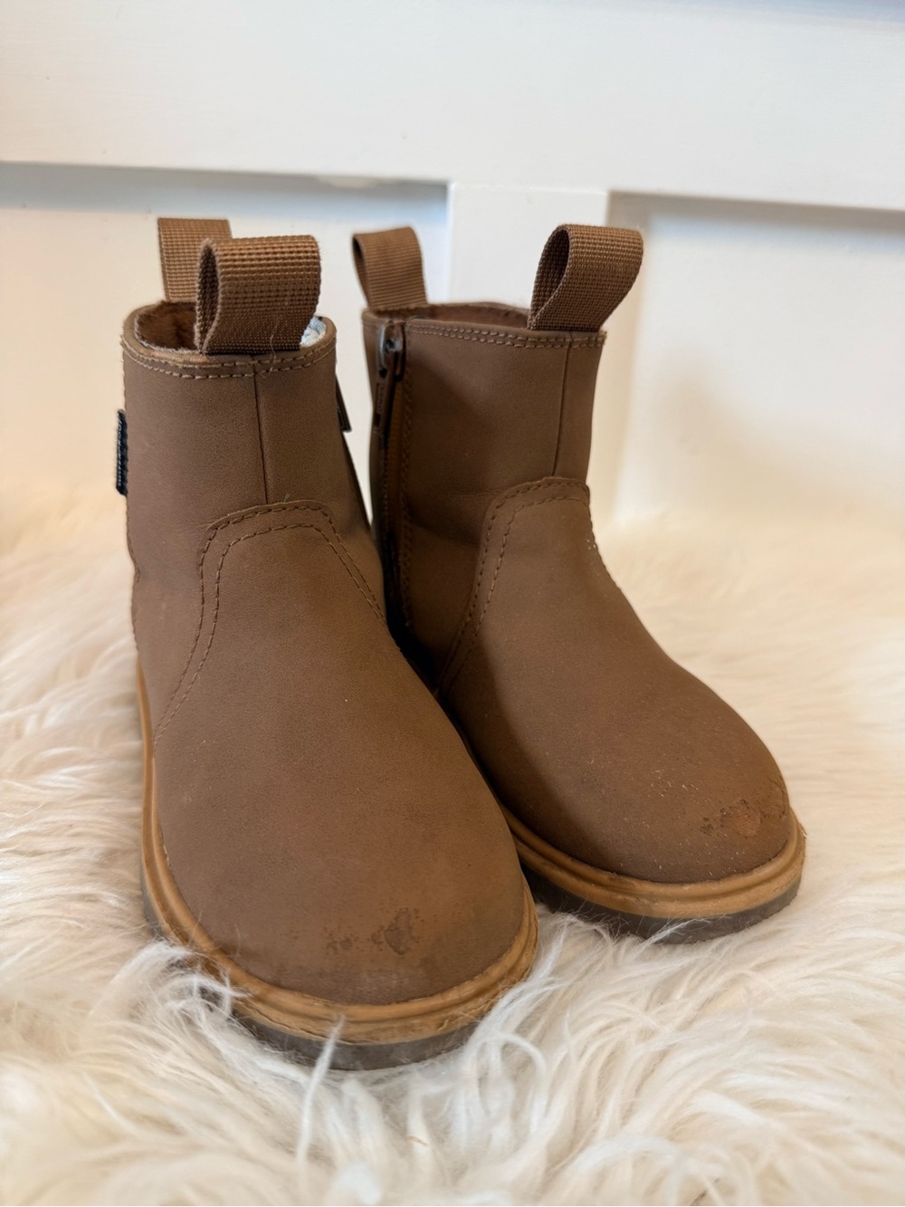 💫4/$25 • H&M Brown Waterproof Chelsea Boots